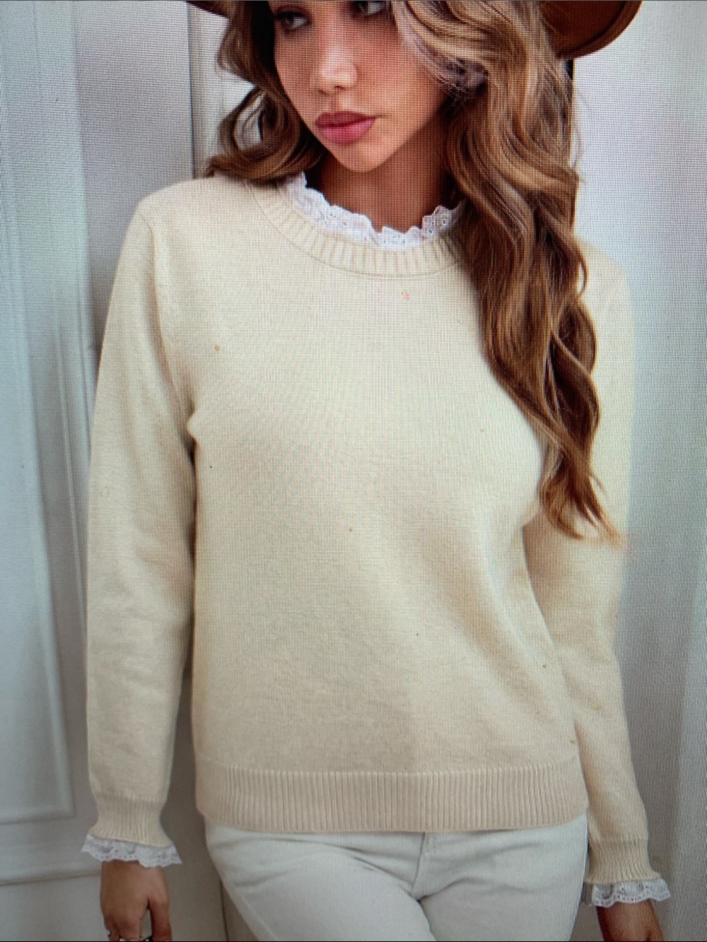 Cream Women's Crewneck Sweater - Classic Lightweight Pullover